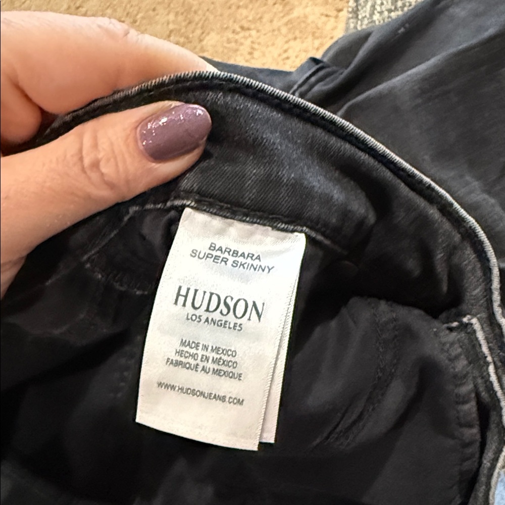 Hudson Jeans Black Distressed Skinny Jeans - Picture 6 of 7
